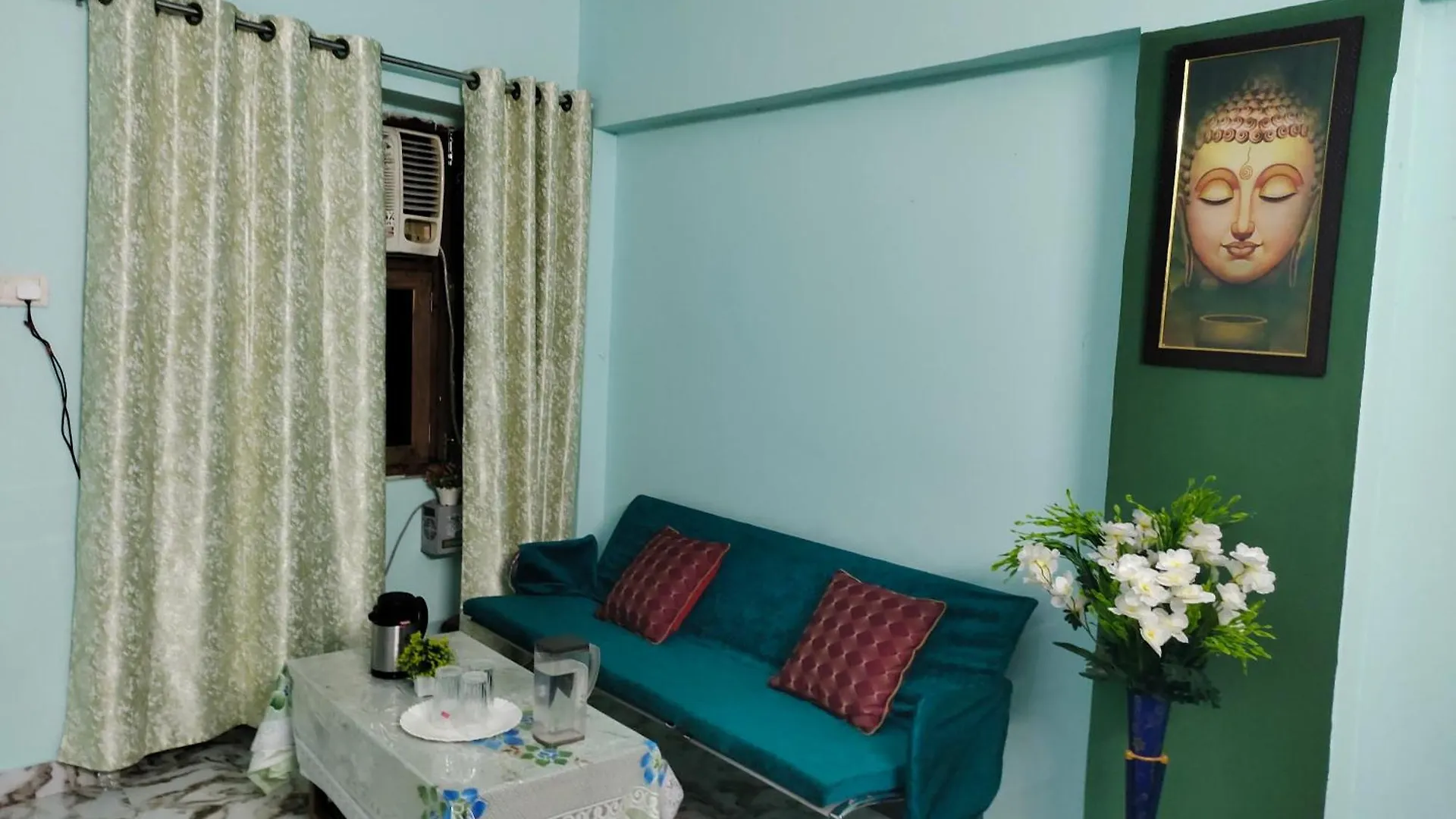 Δωμάτια σε οικογενειακή κατοικία Banarasiya Stay Walking Distance To Banaras Railway Station Βαρανάσι