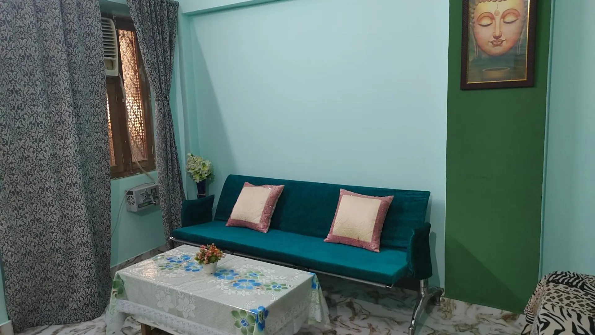 Banarasiya Stay Walking Distance To Banaras Railway Station Βαρανάσι 0*,