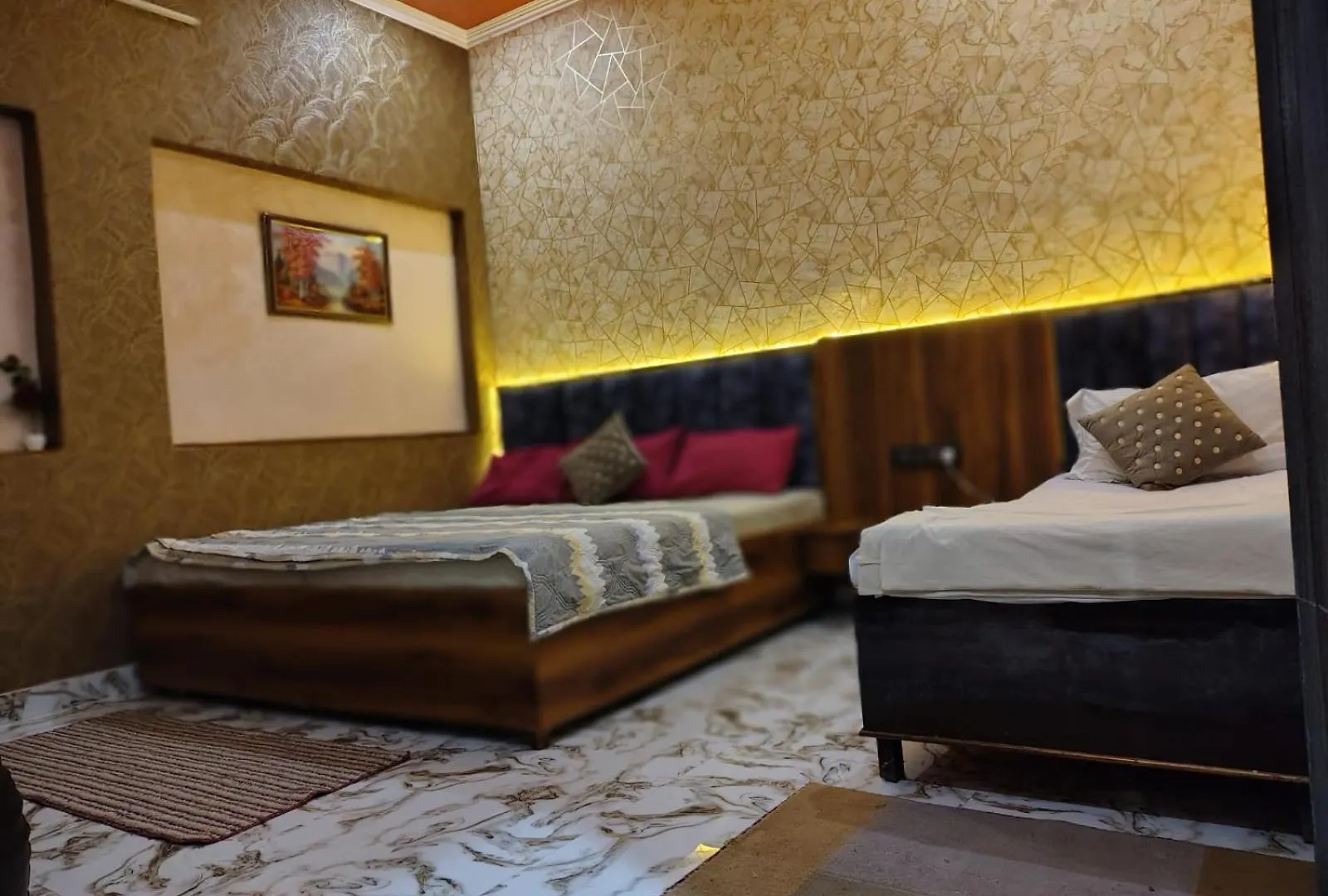 Banarasiya Stay Walking Distance To Banaras Railway Station Βαρανάσι 0*,  Ινδία